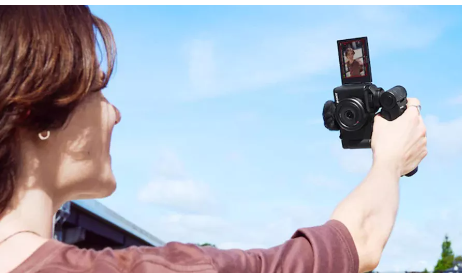 为什么我认为索尼的新视频博客相机可以为大众提供垂直视频