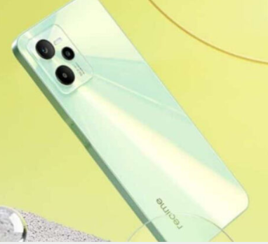 Realme C35智能手机拥有一块6.6英寸的屏幕