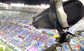 摄影师如何使用机器人相机系统尼康Z9和100-400毫米镜头拍摄世界杯