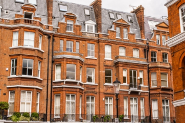 伦敦市中心黄金地段的公寓需求上升