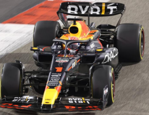 Verstappen在巴林柏忌赛道开始一级方程式冠军卫冕