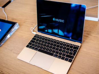 Apple计划淘汰初代12英寸MacBook