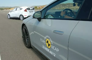 EuroNCAP发布更多ADAS评级梅赛德斯奔驰EQE仍然是最佳表现者