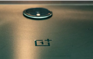 OnePlus可能会在8月推出三星和谷歌的可折叠竞争对手