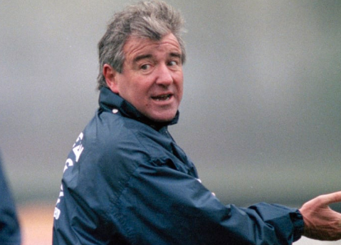 特里维纳布尔斯前英格兰队主教练去世享年80岁